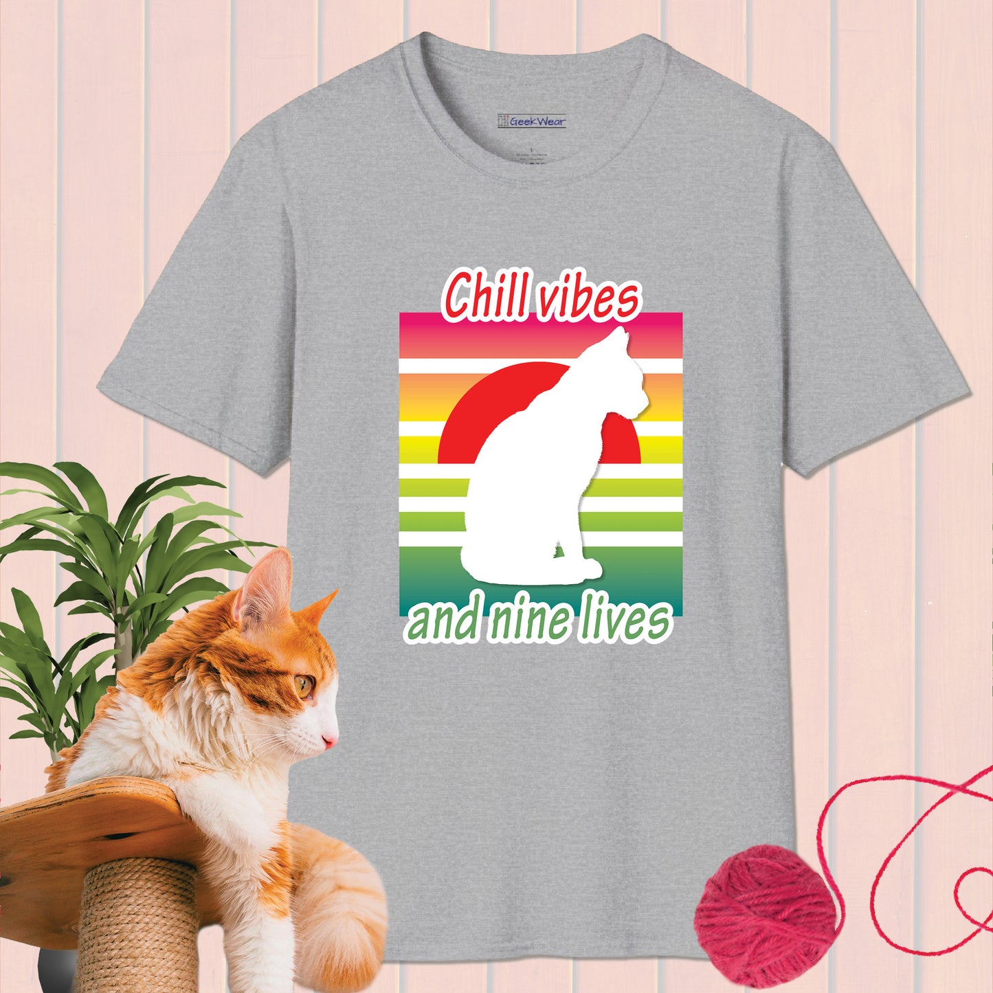 GeekWear Cat Chill T-Shirt