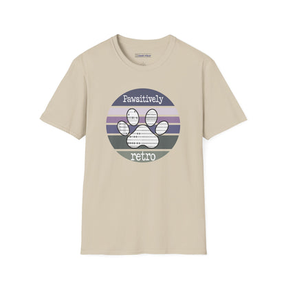 GeekWear Cat Pawsitively Retro T-Shirt